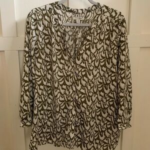 Jachs Girlfriend Olive Green and White 3/4 sleeved blouse